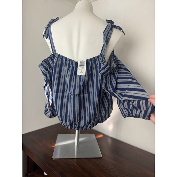 Torrid Navy Blue Striped Challis Crop, Off the Shoulder, Size 1X NWT - Picture 4 of 7